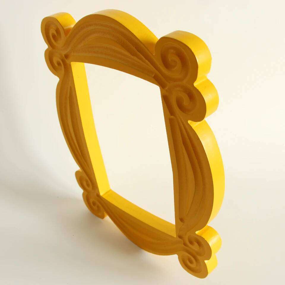 TV Series Friends Handmade Monica Door Frame Wood Yellow Photo Frames Collectible Home Decoration Beautifully GIft S260205