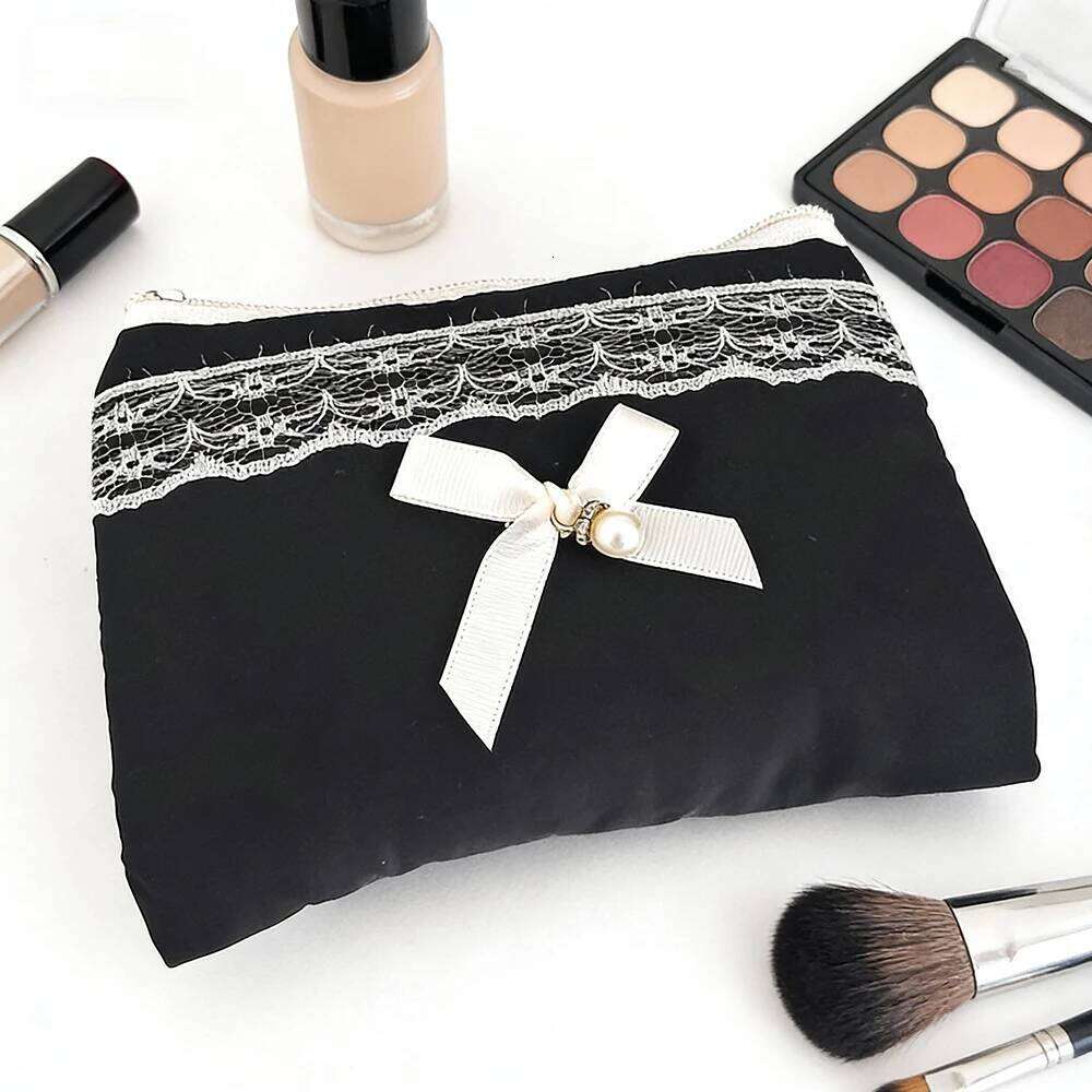 Lace Storage Bags Cute Purses for Woman Lipstick Pouch Makeup Travel Mini Cosmetic Bag Y260206