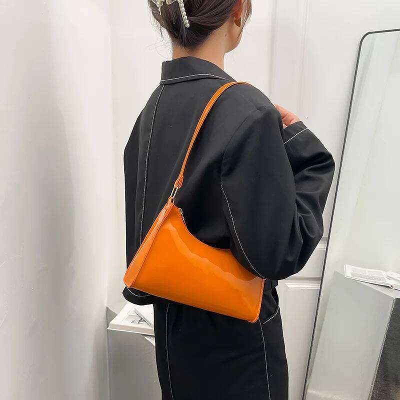 Armpit Bag Small Shoulder Purse Underarm Bags Brand Clutch Women Hobos Summer Simple Handbags Bolso Feminina Y260205