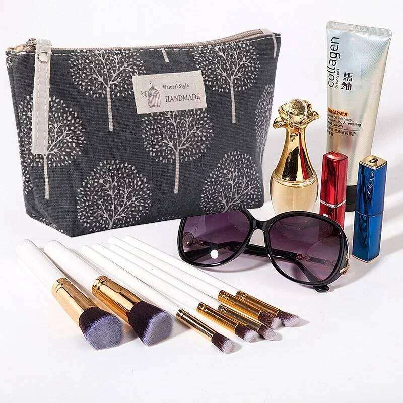 Portable Canvas Cosmetic Bags Zipper Opening Key Card Holder Cartoon Student Pencil Case Coin Purse Ladies Hand Storage Bag Y260206