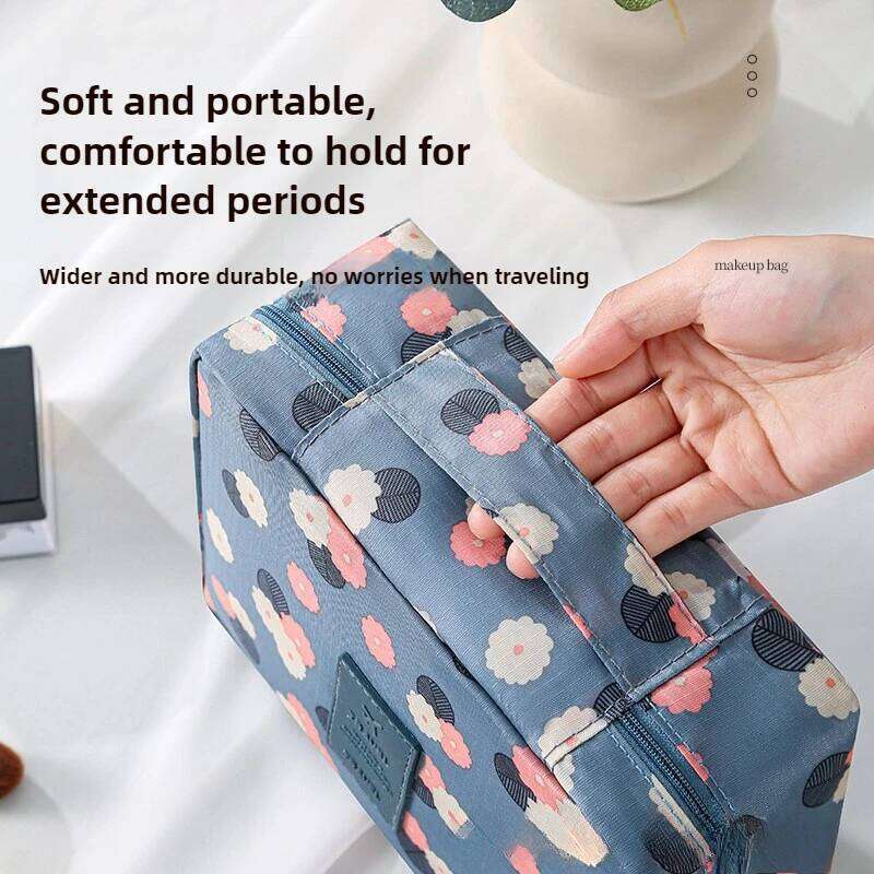 Large Capacity Cosmetic for Women Travel Toiletry Bag Waterproof Makeup Organizer with Opening Design Beauty Storage Case Y260206