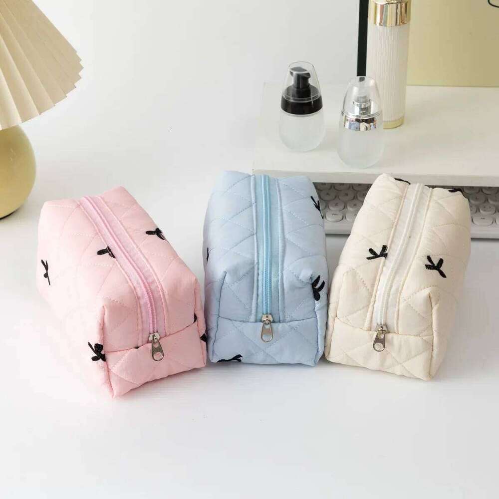 Embroidered Bow Cosmetic Bag Cotton-filled Quilted Large Capacity Makeup Pencil Case Sanitary Napkin Storage Bags Y260206