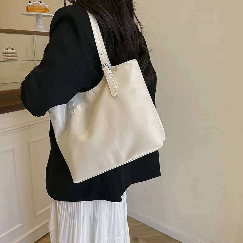 Retro Soft Pu Leather Women Shoulder Bag Large Capacity Simple Ladies Handbags Solid Color Portable Commuter Female Tote Bags Y260205