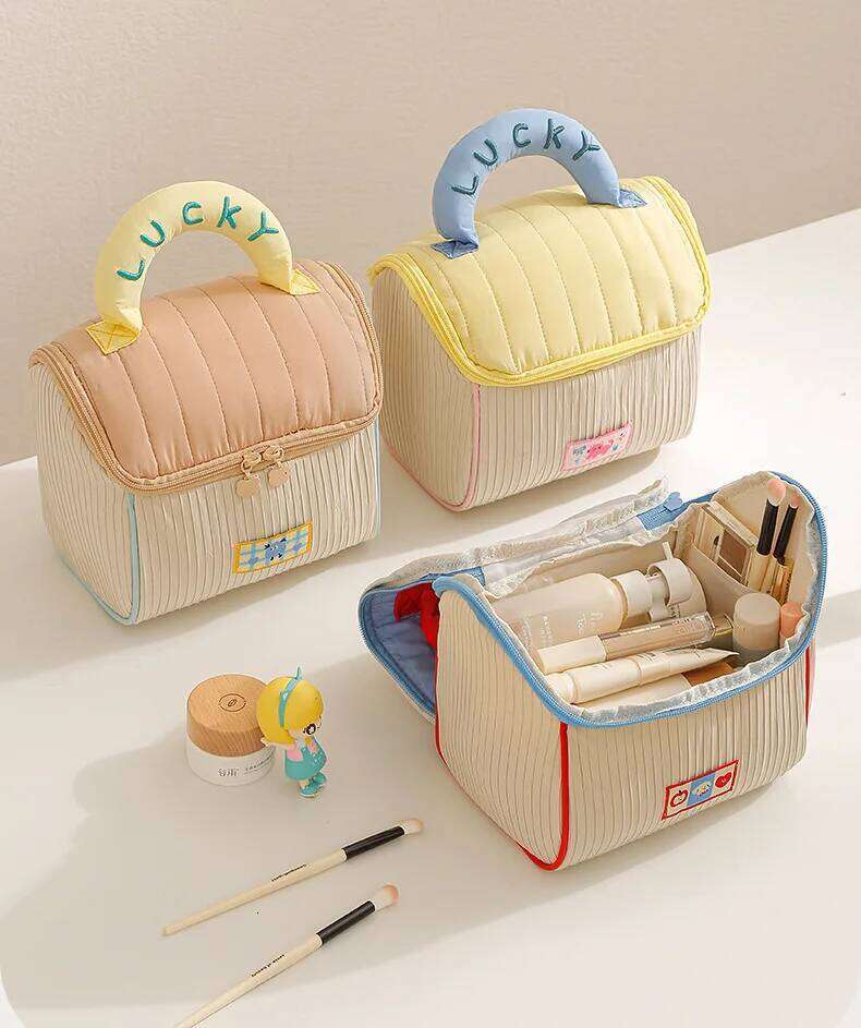 Cartoon pattern cute hut handbag girls large capacity cosmetic organizer portable handheld travel toiletry bag Y260206