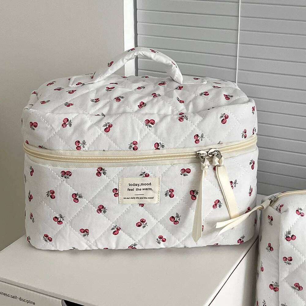 Fashion Cherry Tote Women Bag Sets Portable Cute Ladies Cosmetic Toiletry Kit Storage Pouch Handbag Cotton Quilted Lady Bags Y260206