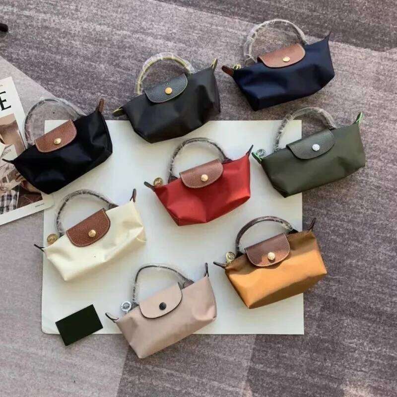 Women's Dumpling Bun Lipstick Storage Bag, Mini Cute Small Hanging Purse Fashion Bag Pendant Keychain handbags Y260206