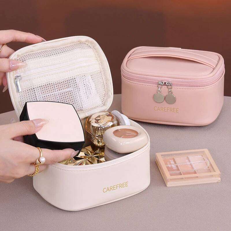 Pu Plush Mini Cosmetic Storage Women Portable Makeup Lipstick Sanitary Napkins Travel Organizer Bags Clutch Bag Y260206