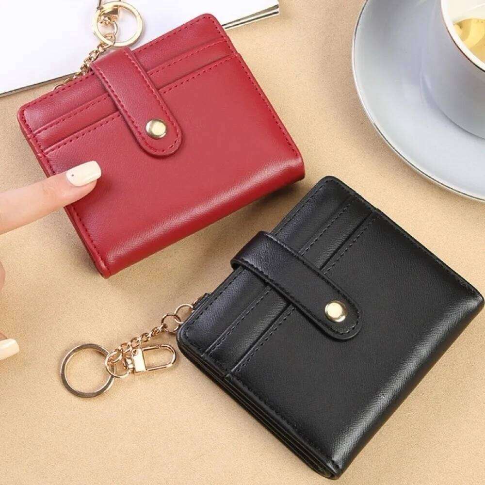 Simple Holder Short Trifold Wallet PU Leather Portable Hangging Card Bag Multifunction with Keychain Pocket Purse Outdoor Y260206