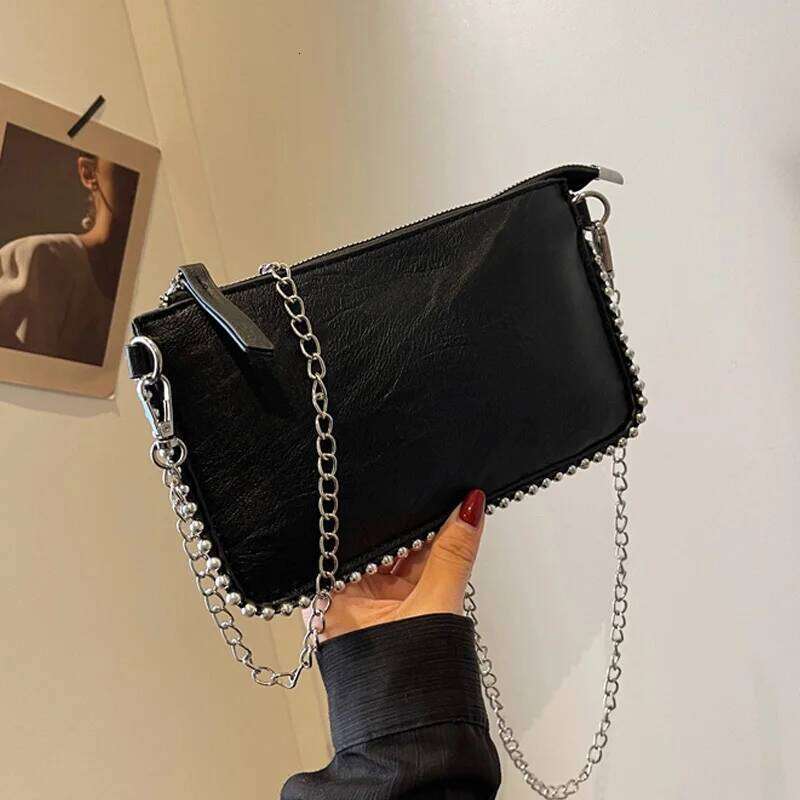 Solid color Design Crossbody Bags For Women Chain Mobile Phone Purses Fashion Shoulder Messenger Bag Sac A Main Female Y260205