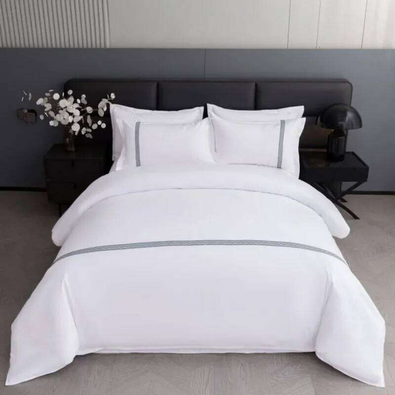 New 140g twill thickened four-piece linen pure white single quilt set webbing hotel bed and breakfast XJ260206