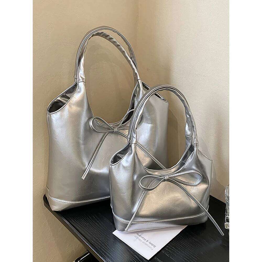 Trendy Oil Wax Leather Tote Women Handbags Luxury Texture Bow Design Underarm Bag Lady Versatile Shoulder Bags Daily Pack Y260205