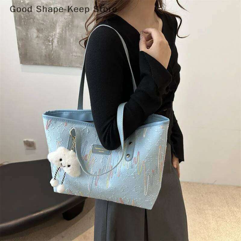 Versatile Striped Shoulder for Women; Large Capacity Casual Commuter Bag Y260205