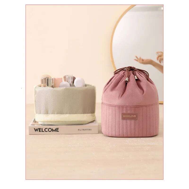 Large Capacity Cosmetic Bag Women Fashion Velvet Bags Multifunctional Makeup Organizer Toiletry Pouch Wedding Gift Y260206