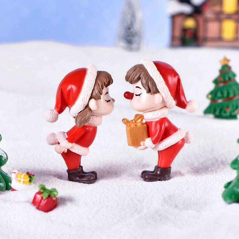 Mini Christmas Sweetheart Couple Statue Decoration Landscape Home Car Ornament Garden Doll S260204