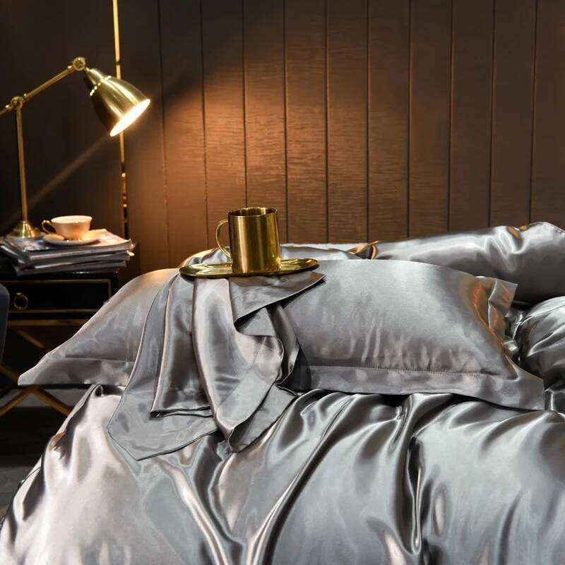 Luxury Smooth Satin Bedding Set Solid Color Duvet Bedsheet Pillowcase Single Double King Queen Full Twin Size Quilt Cover XJ260206