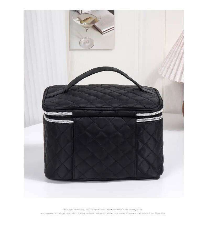 PU Waterproof Travel Makeup Handheld Cosmetic Organizer Bag Premium Portable Large Capacity Washbag Y260206