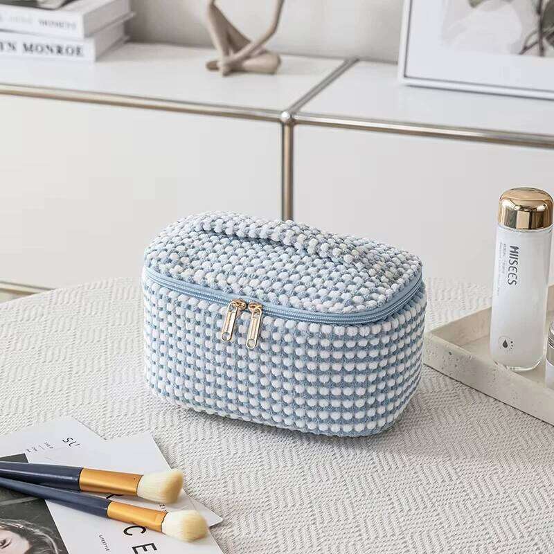 Women's Plush Make Up Bags Plaid Zipper Bag Case Portable Cosmetic Organizer Storage Pouch Y260206