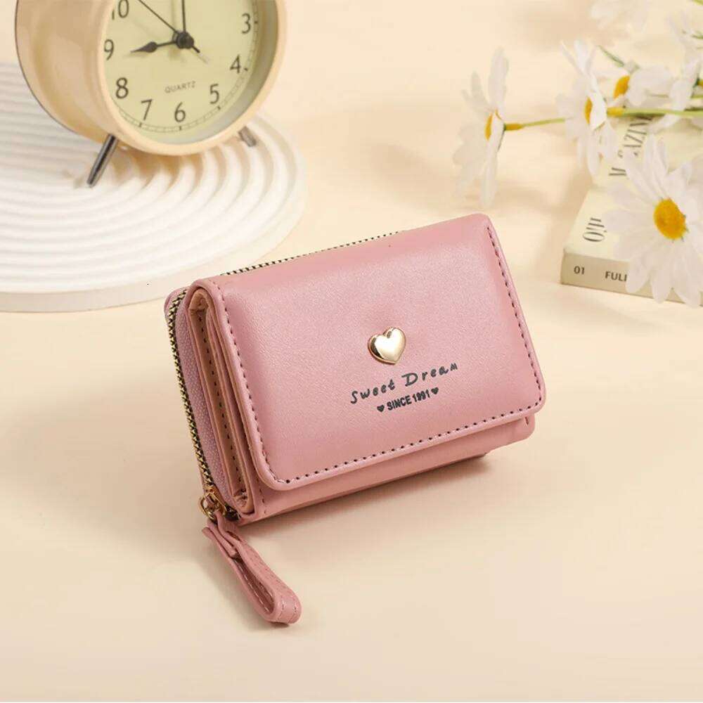 Fashion Love Heart Wallet Zippered Multi-Card Slot Card Holder Short Cash Bags For Women Student Simple Coin Purse Pouch Y260206