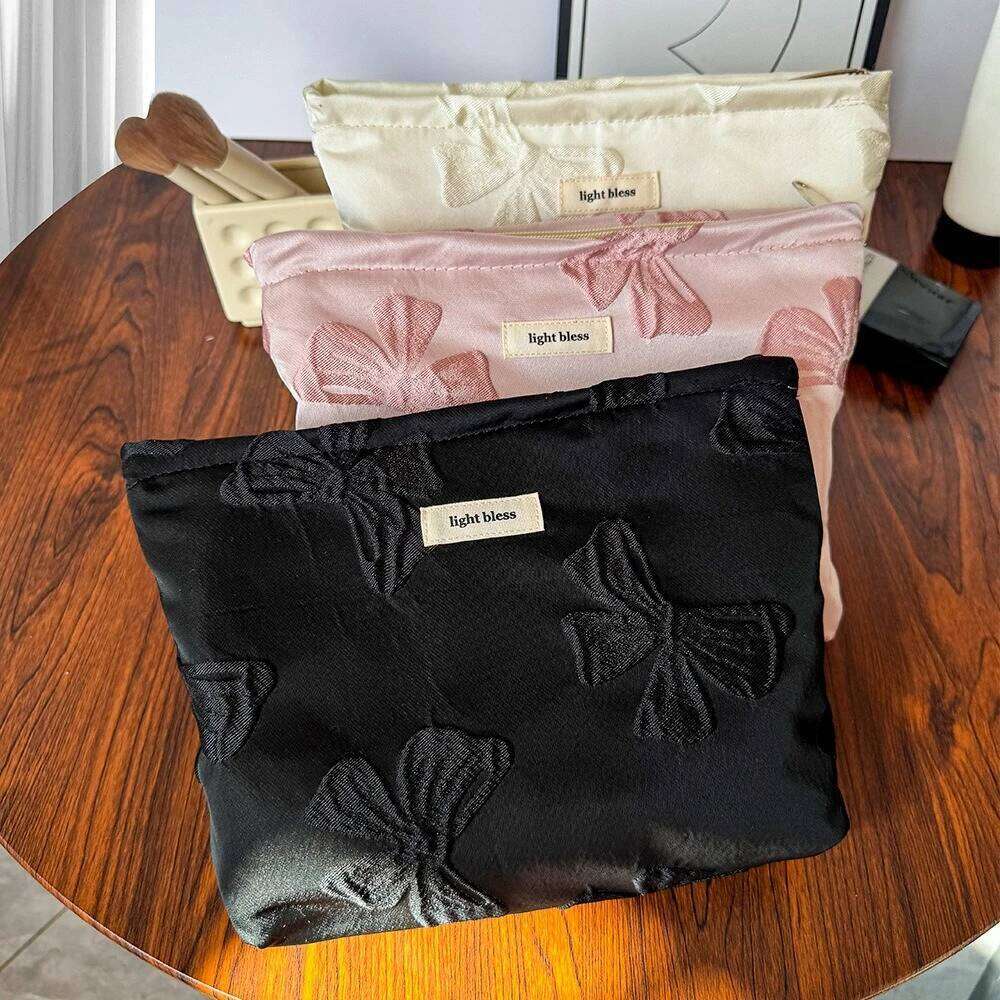Simple Women Fashion Portable Makeup Storage Pouch Handbag Travel Organizer Cosmetic Ladies Elegant Zipper Bag For Gift Y260206