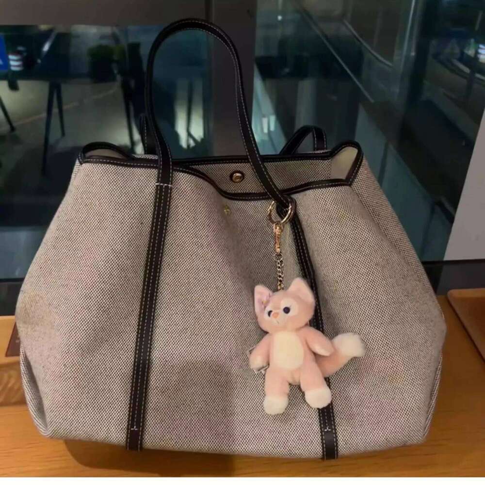 2025 Hot Seller New Canvas Casual Women's Fashion Versatile Single Shoulder Handbag Simple Shopping Bag Large Capacity Y260204