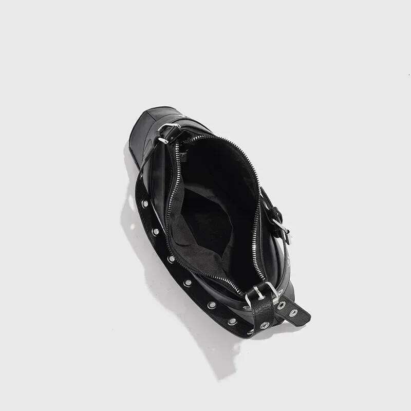 Vintage Belts Deco Women Shoulder Bags Designer Armpit Punk Motorcycle Bag Luxury Pu Leather Lady Handbag Y260205