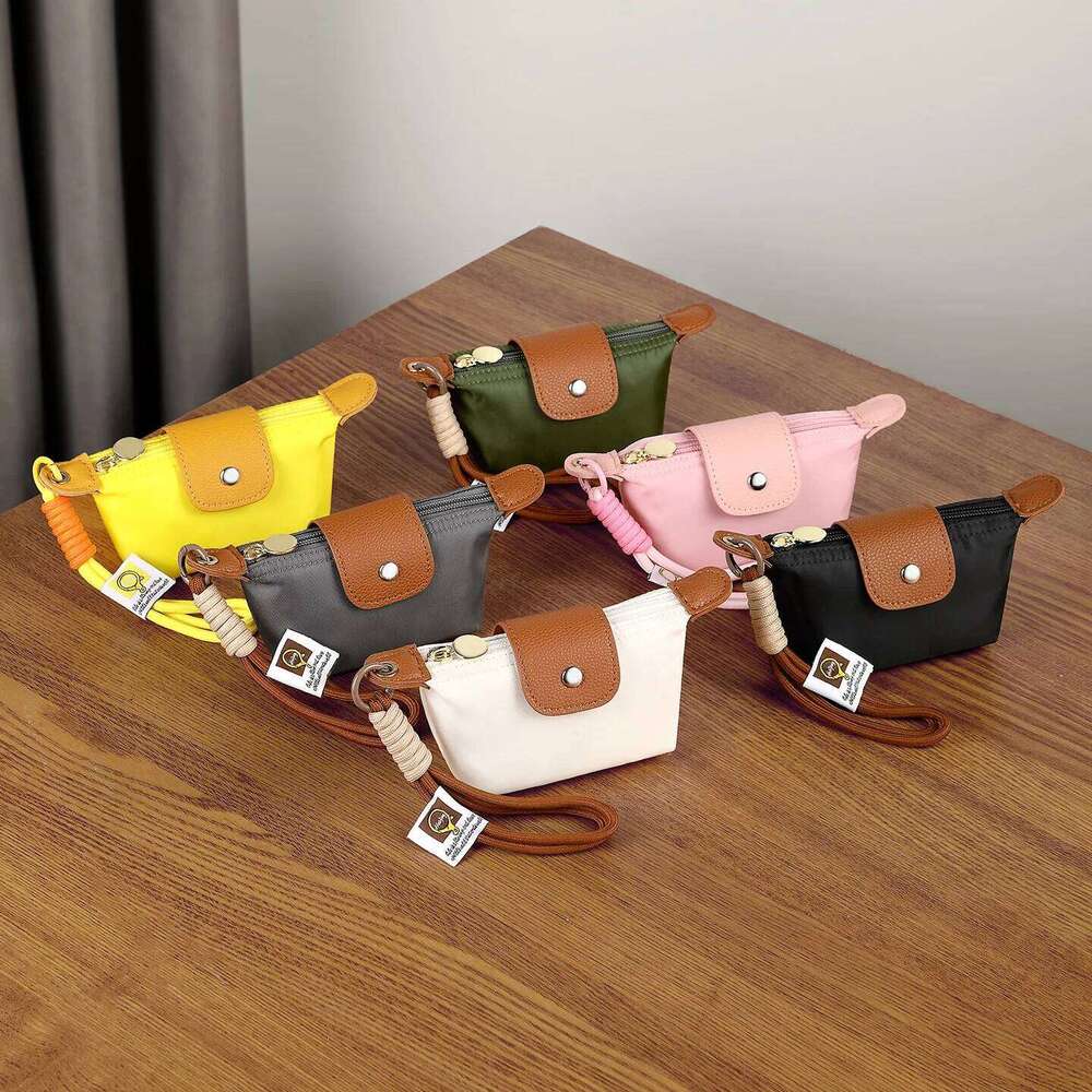 Portable Large Capacity Coin Purse Wrist Strap Keychain Travel Wallet Women Zipper Mini Cosmetic Girls Bank Card Key Bag Y260206