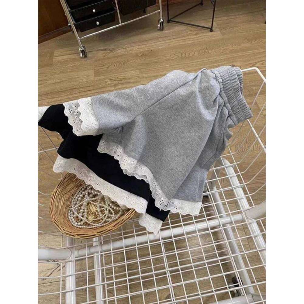 Shorts Women Lace Patchwork Solid Color High Elastic Waist Korean Fashion Sweet Casual Daily Loose Girlish Age-reducing Workout XJ260206