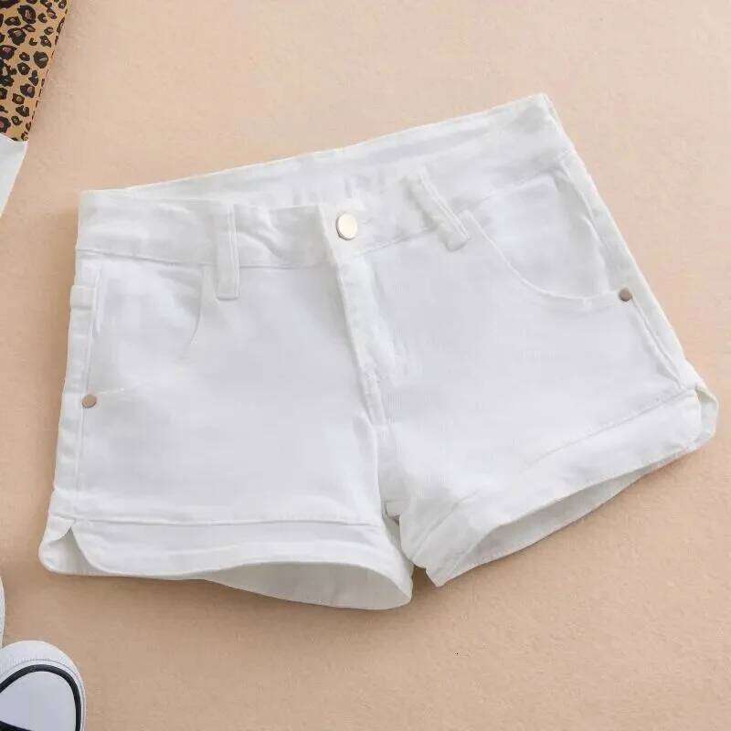 White Denim Shorts Women Low waisted 2024 New Korean version Slim Elastic Skinny Buttocks Wrapped Sexy Short Hot pants Female XJ260206