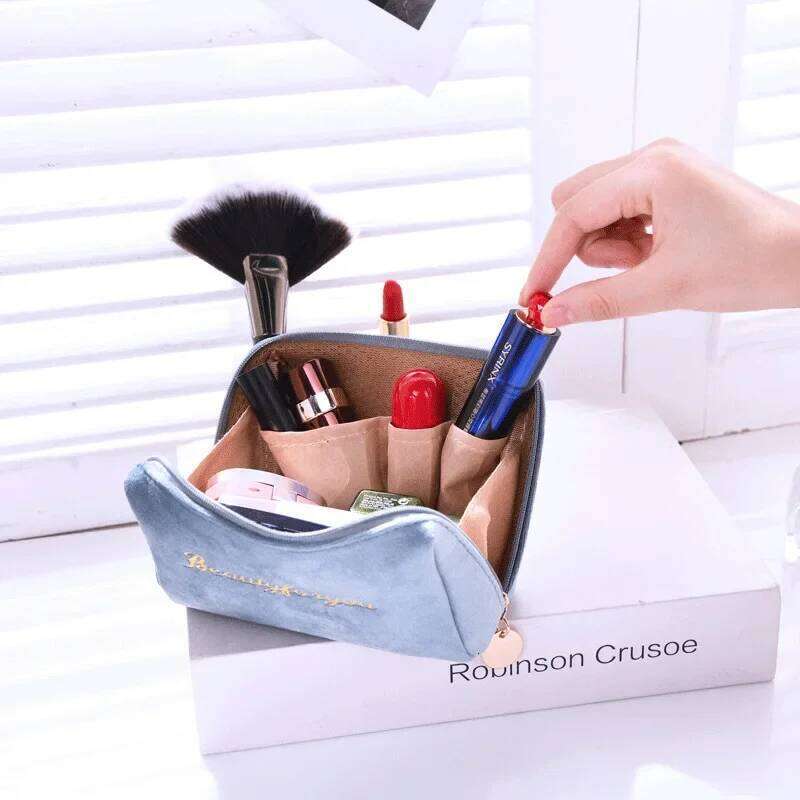 Embroidered plush portable one batch multi-compartment classified cosmetic storage bag Y260206