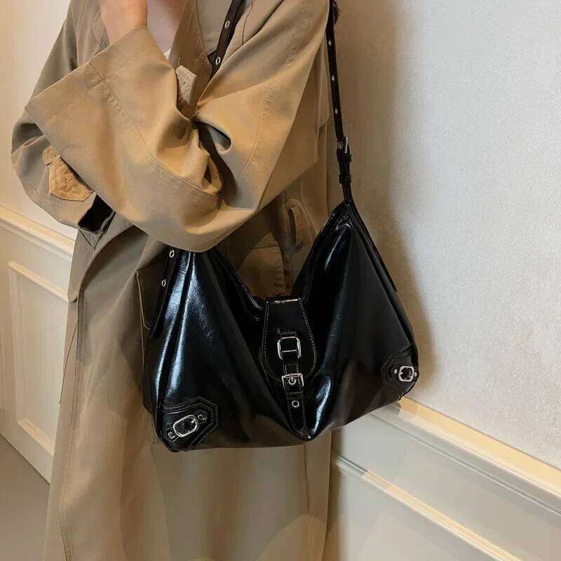 Fashion Design Women's Shoulder Crossbody Bag Large Capacity Pu Leather Ladies Tote Bags Vintage Luxury Female Rivets Handbags Y260205