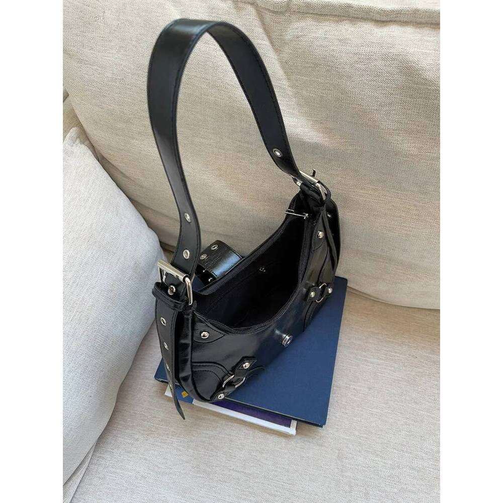 Fashion Rivets Women Armpit PU leather Female Shoulder messenger Bag ladies Hand bag Sac A Main black handbag bolsa totes Y260205