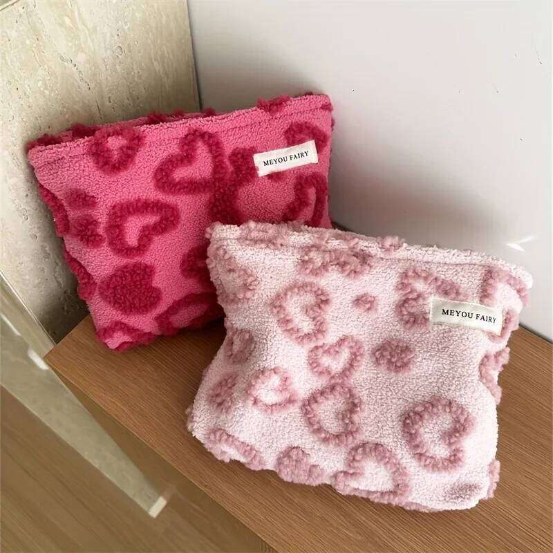 Women's Wool Velvet Heart-shaped Printed Makeup Sweet Style Travel Bag, Thick Portable Skincare Storage Bags Y260206