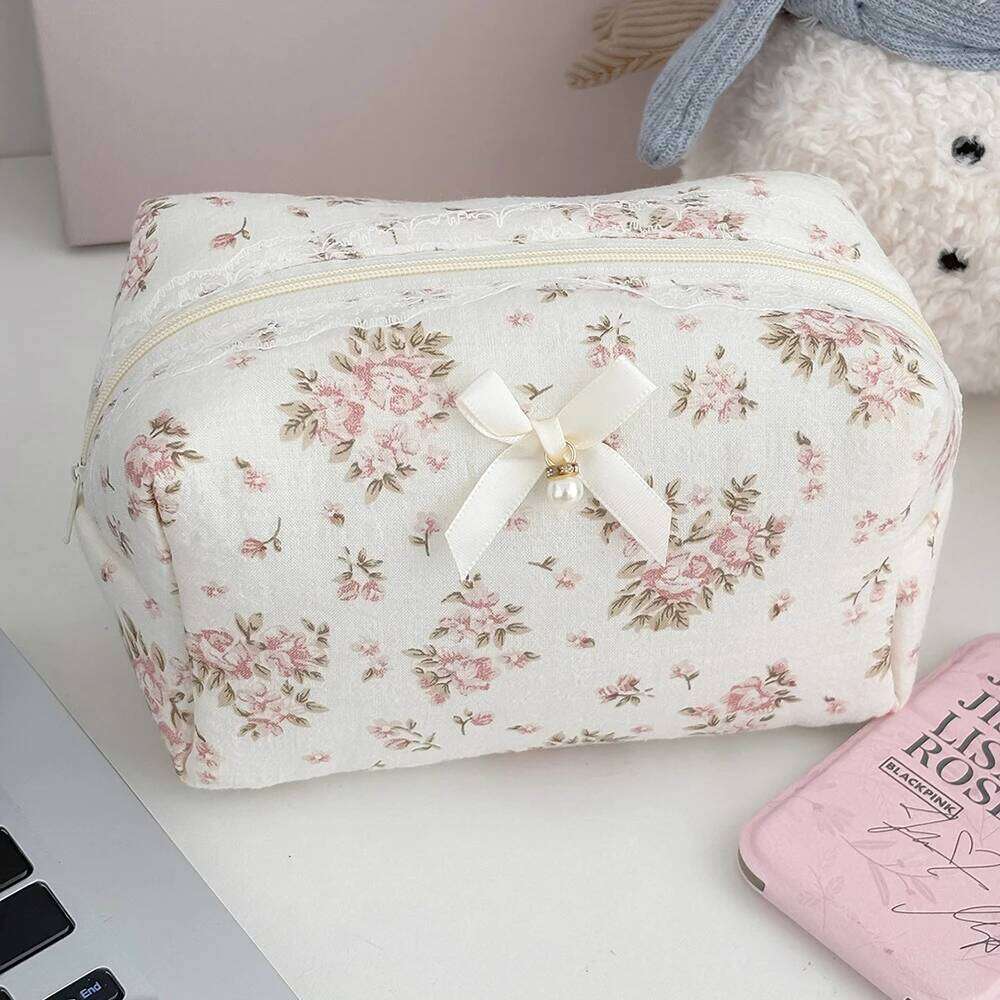 Flower Makeup Pouches Lace Lipstick Case Organizing Mini Pouch Woman Wallet Small Children Cosmetics Cosmetic Bag for Women Y260206