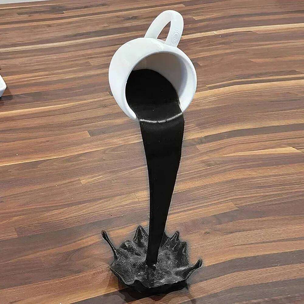 Floating Art Sculpture Office Home Kitchen Decor Craft Spill Magic Pour Liquid Splash Resin Statue Coffee Mug S260204 e66
