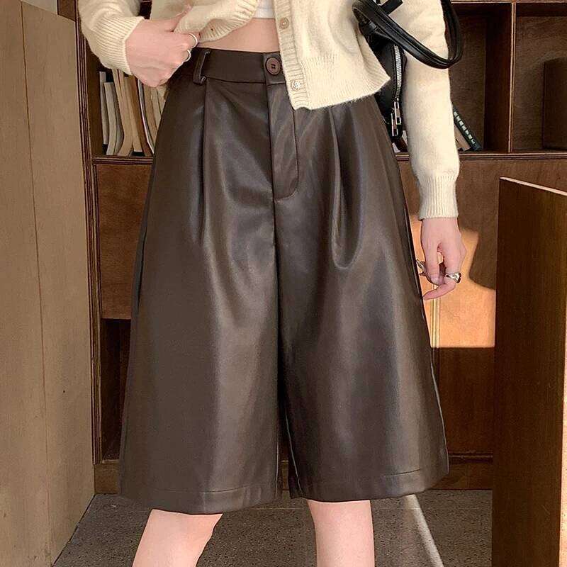 Autumn Winter Vintage Black PU Leather Women's Wide Leg Half Pants Pockets Button High Waist Casual Loose Shorts Female 2025 New XJ260206