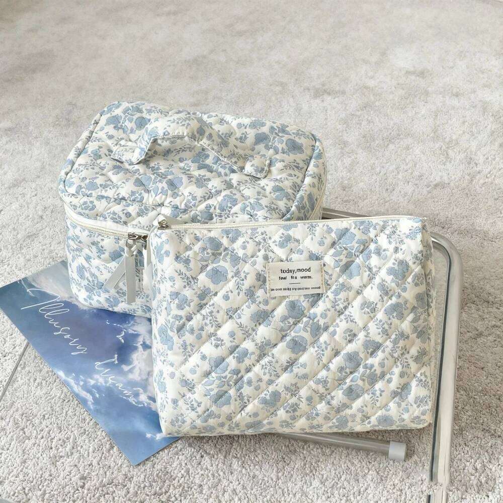 Organizers for Cosmetics Women's Necessaire Hand Ladies Cosmetic Pouch Clutch Bag Makeup Organiser Y260206