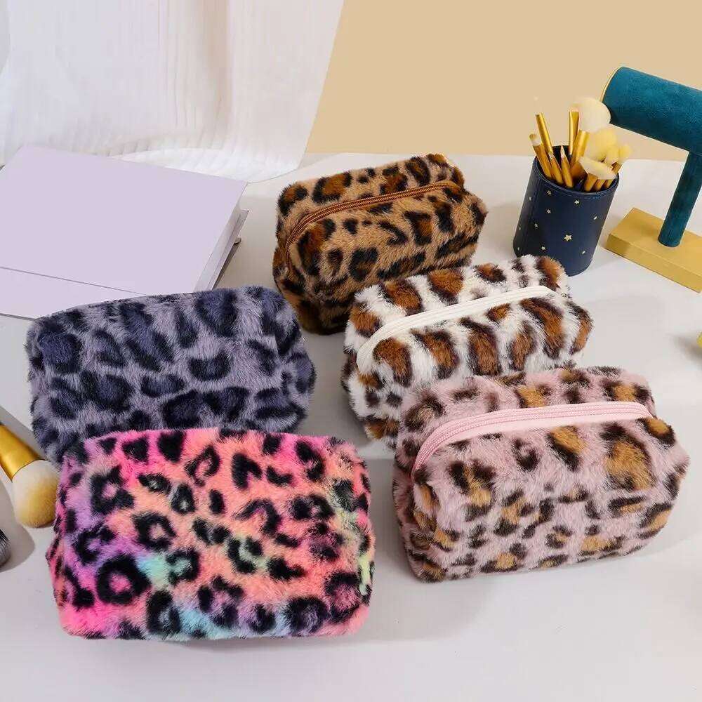 Fashion Leopard Print Makeup High-quality Large Capacity Zipper Toiletry Portable Plush Travel Organizer Cosmetic Bag Y260206