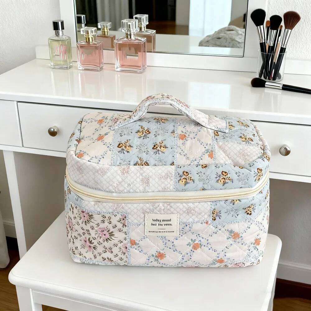 Makeup and Cosmetics Organizer Original Designer Bag Women's Necessaire Lady Bags Travel Cosmetic Large Capacity Pouch Y260206
