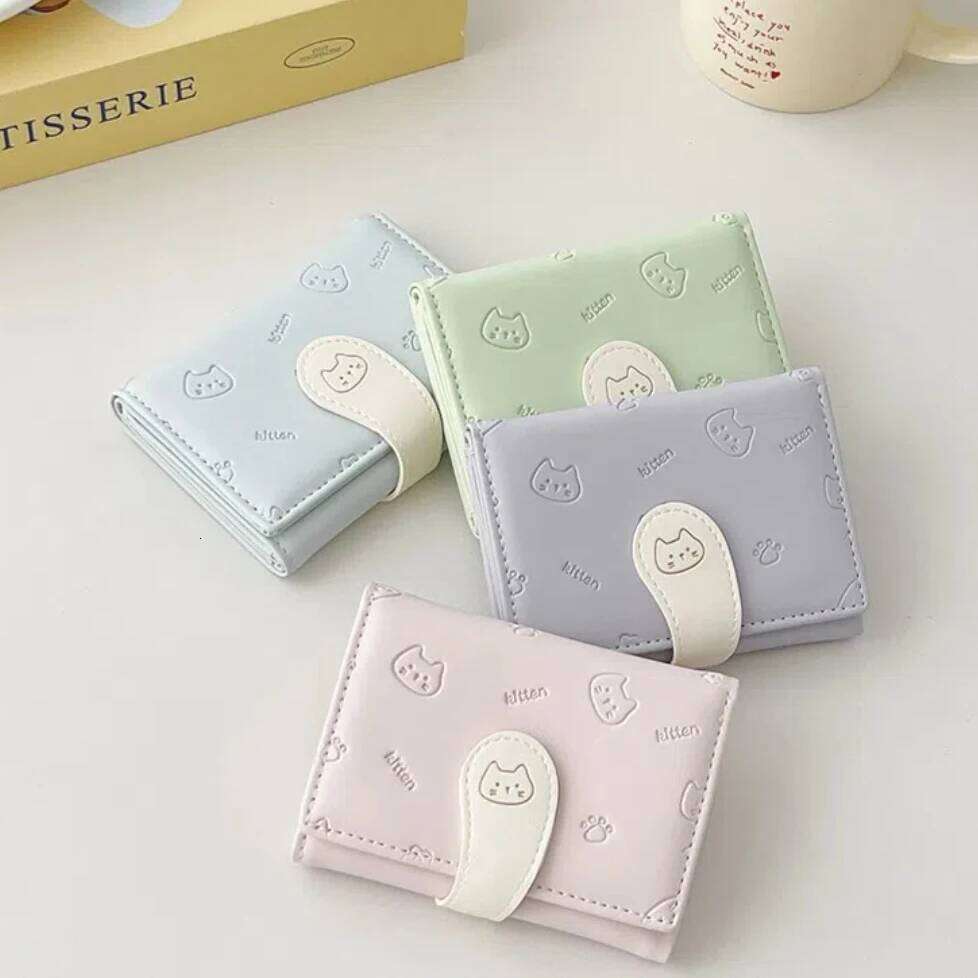 Cute Cat Print PU Leather Wallet Short Fashion Purse Card Holder Buckle Clasp Money Bag Stylish Compact Coin Pouch Y260206
