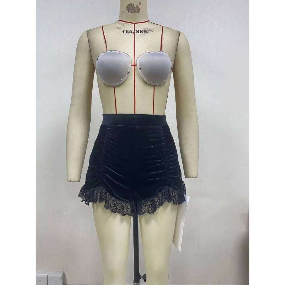 Women Fashion Sexy Lace Patchwork Shirring Velvet Shorts Elastic High Waist Peach Hips Casual Streetwear Hotties Party Clubwear XJ260206