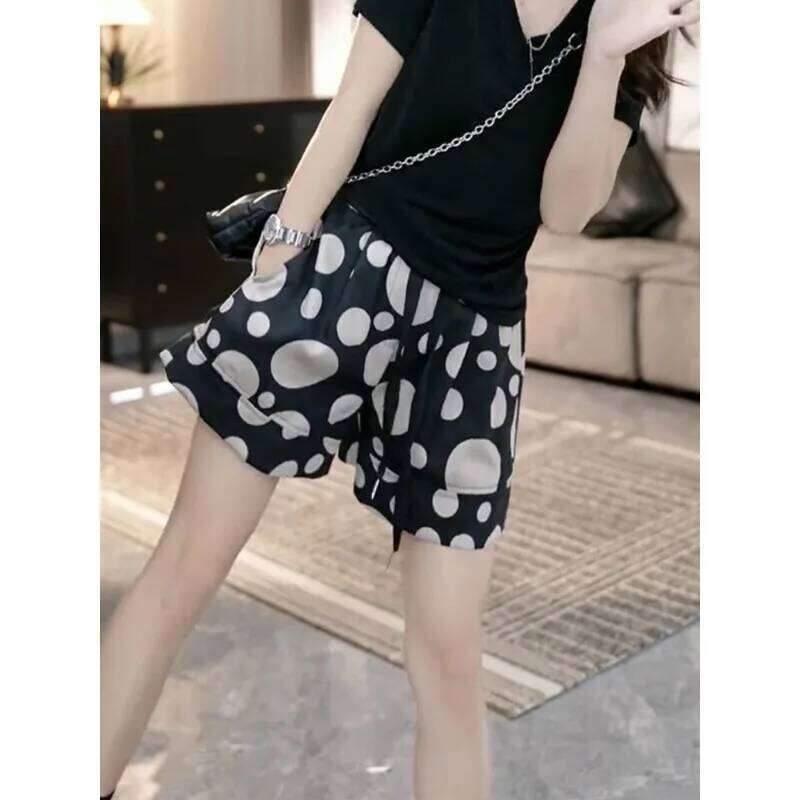 Women's fashion casual loose polka dot shorts for summer new lightweight pants XJ260206