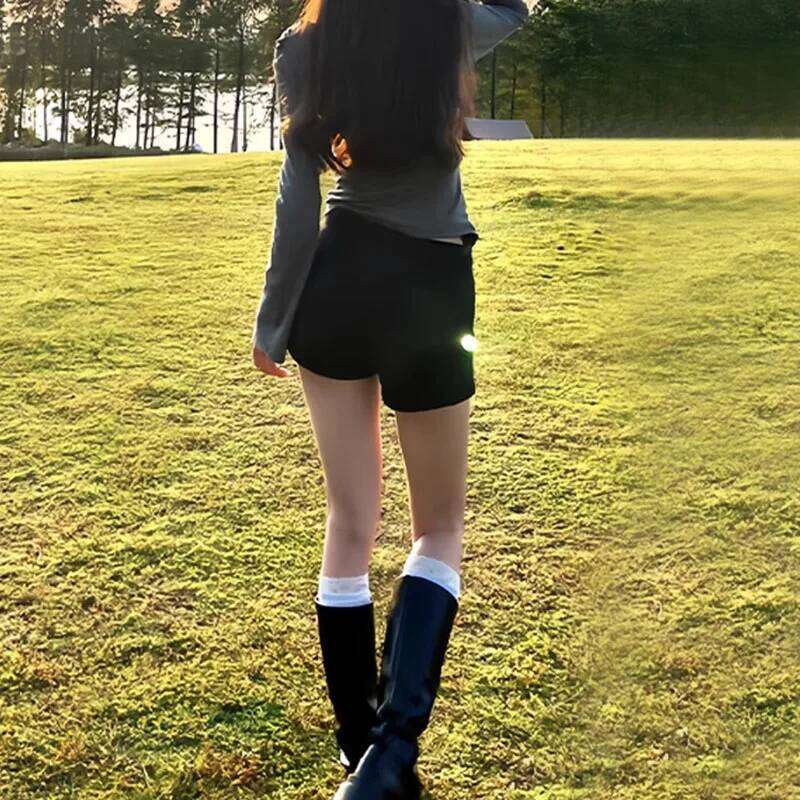 2026 Summer Ultra-Short Slimming Women High-Waist Thin Tights Outerwear Black Shorts Korean Streetwear Hot Short Pants XJ260206