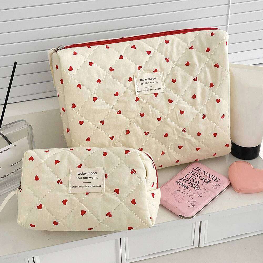 Ins Fashion Heart Women Quilted Makeup Large Capacity Toiletry Cosmetic Storage Pouch Handbag Ladies Zipper Make Up Bag Y260206