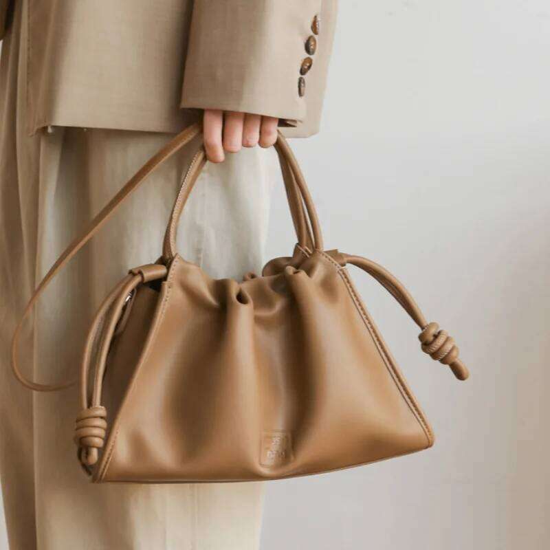 Brand Pleated Cloud-shaped Women Stylish Drawstring Shoulder Crossbody Bag Luxury Large Capacity Minimalist Commuter Handbag Y260205