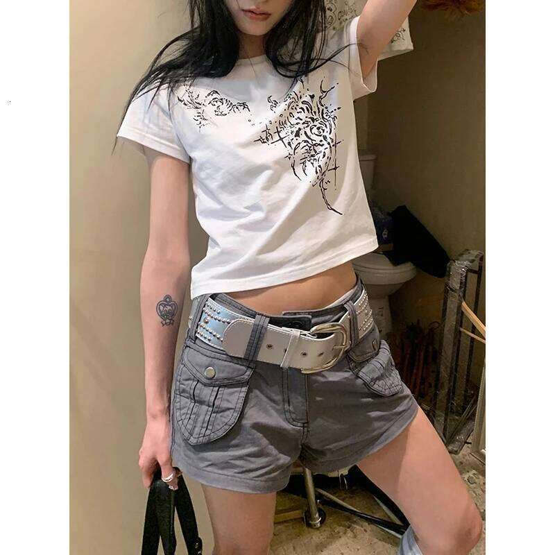Y2K 2000S Cargo Women Harajuku Streetwear Baggy Shorts Summer Vintage Gyaru Aesthetic Pockets Casual Hot Short Pants New XJ260206
