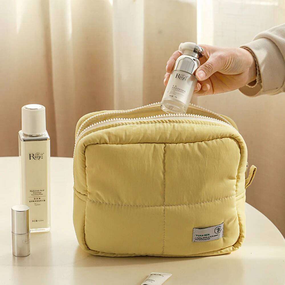 Must-have nylon waterproof cosmetic handbag for travel, miscellaneous toiletries bag, and a luggage storage bag Y260206