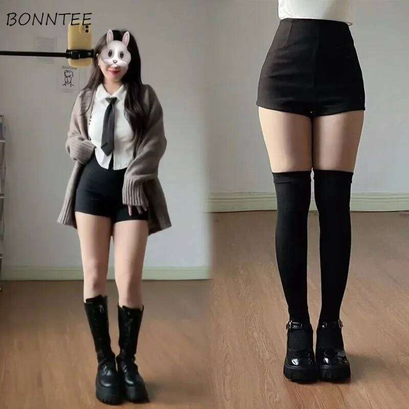 Sexy Shorts Women Black Korean Style Simple Solid Kpop New Autumn All-match Streetwear Slim High Elasticity Fashion Club Chic XJ260206
