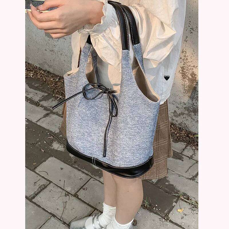 Large Capacity Women's Simple Shoulder Bag Contrast Colour Female New Underarm Bags Casual Fashion Ladies Tote Purse Handbags Y260205