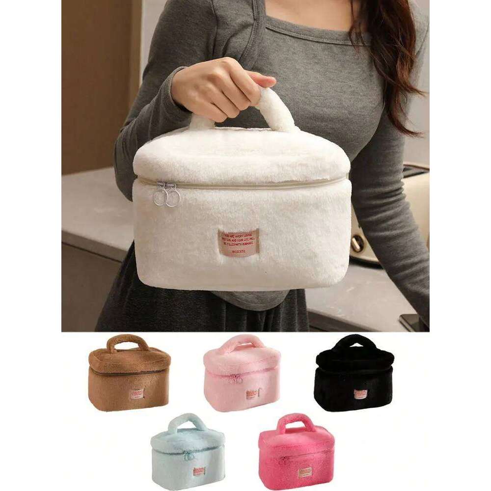 1PC simple pure color plush makeup Korean portable high appearance level large capacity wash bag for women Y260206