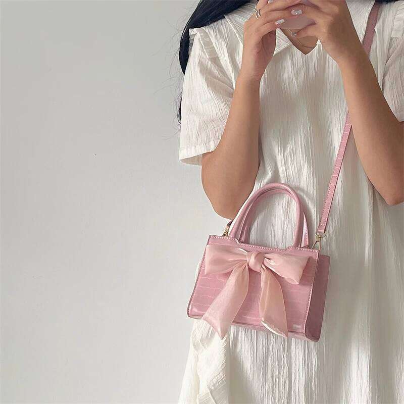 Fashion Women's Clutch Purse Handbags Summer Pink Bowknot Female Underarm Bags Sweet Girl's Small Square Shoulder Messenger Bag Y260205